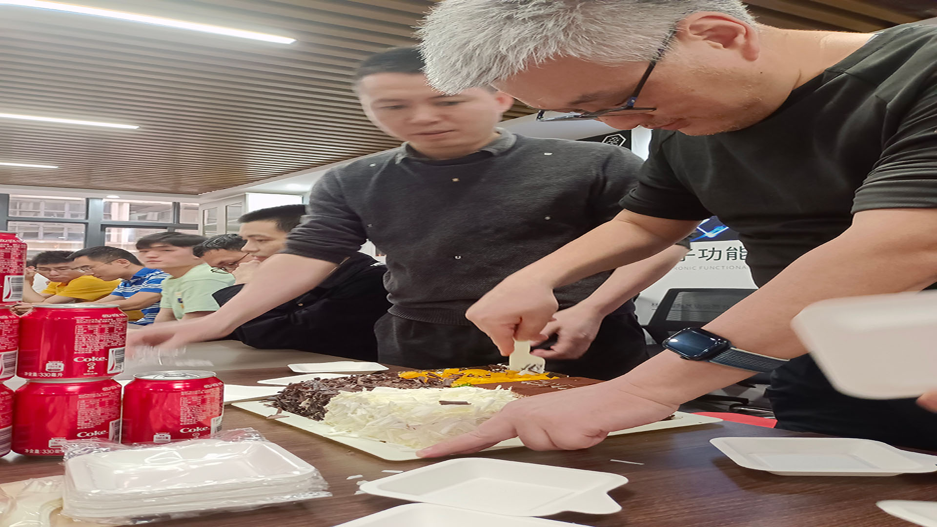 和记娱乐官网新材第一季生日会 和记娱乐官网新材第一季生日会